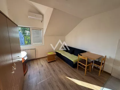 Cvećarska | 4zida.rs