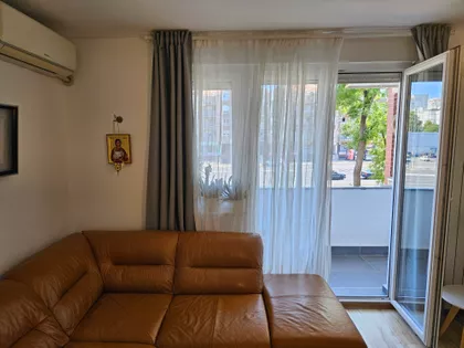 Zemunska 1f | 4zida.rs