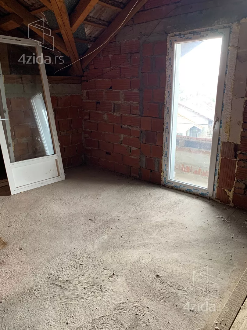 3-etažna kuća | 4zida