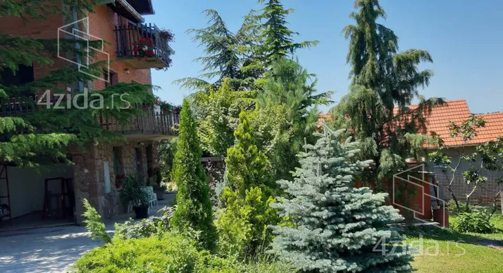 3-etažna kuća | 4zida