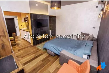 Crveni Krst Vračar | 4zida.rs