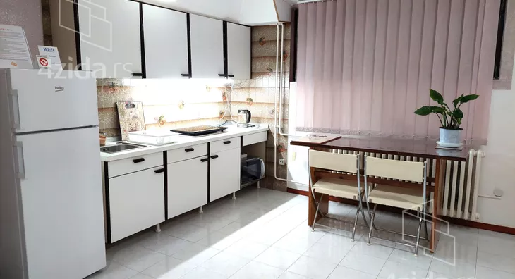 4-etažna kuća | 4zida