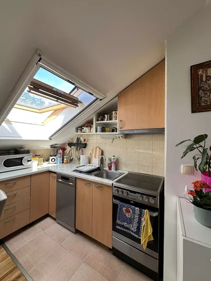 Ugrinovački Put | 4zida.rs