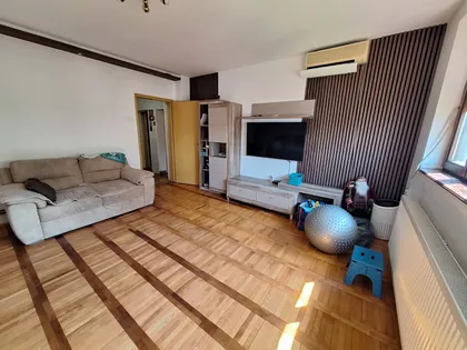 Sokolska | 4zida.rs