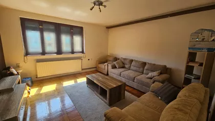 Ekonomski/Pravni Fakultet | 4zida.rs