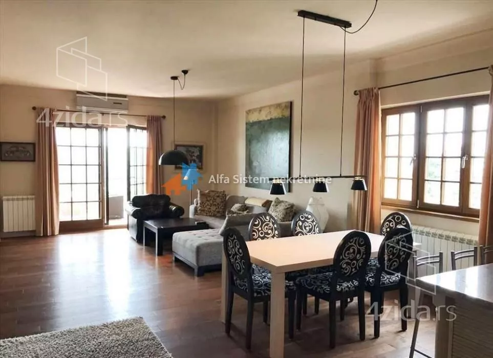 Petosoban stan | 4zida