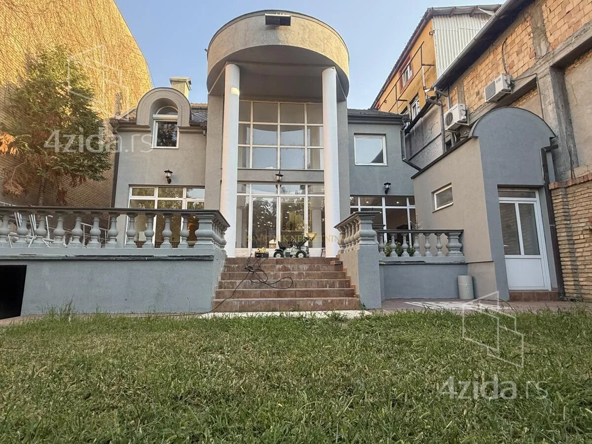 Kuća | 4zida