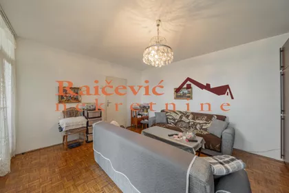 Sesnaestog oktobra | 4zida.rs