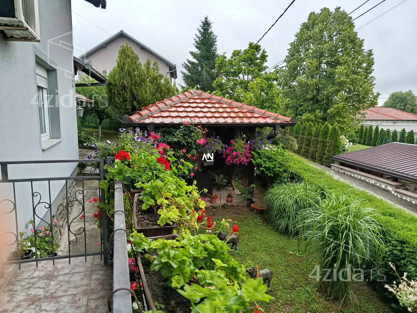 Kuća | 4zida
