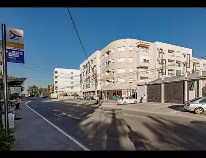 Surčinska 225B | 4zida.rs