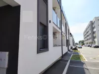 Beograd, Surčin opština, Surčin (mesto) | 4zida.rs | 4zida.rs