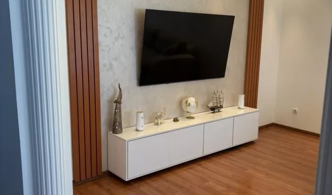 Šestosoban stan | 4zida