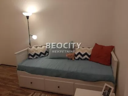 Ustanička | 4zida.rs