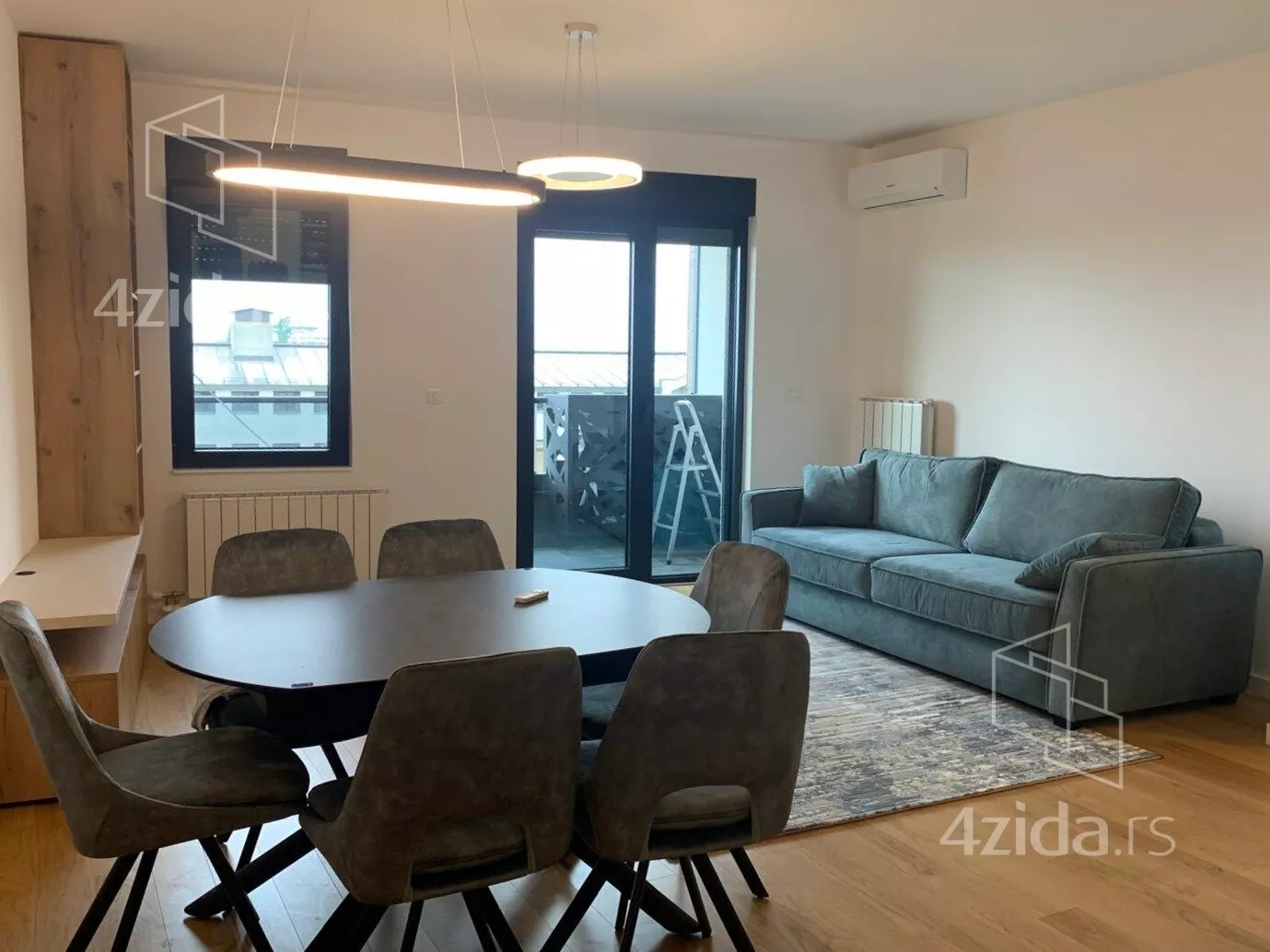 Četvorosoban stan | 4zida