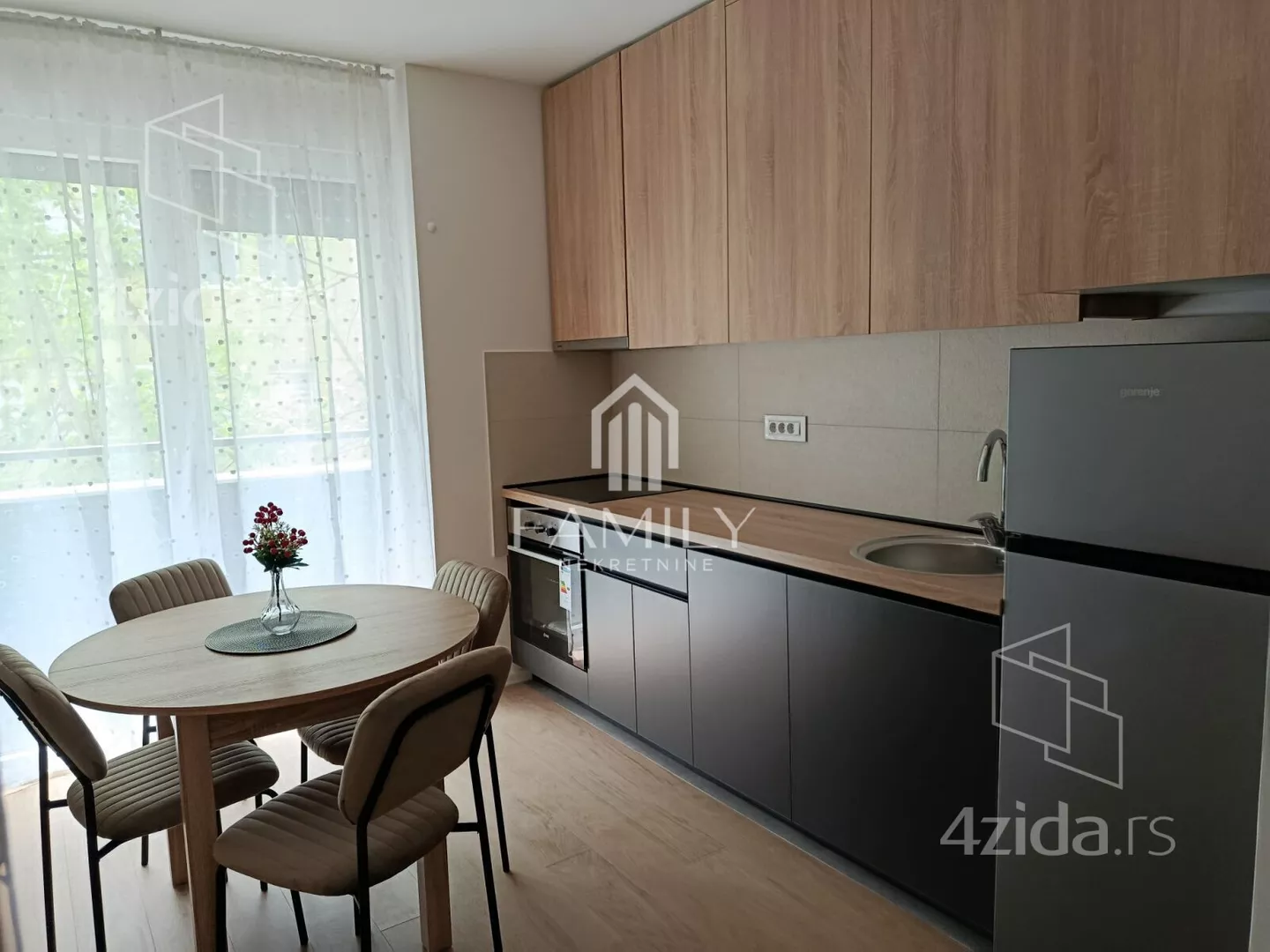 Garsonjera | 4zida