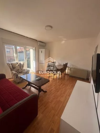 Primućura Žarka | 4zida.rs