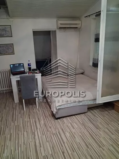 Stan na prodaju · 31 m² · Jednoiposoban stan, Medaković 2, Voždovac opština, Beograd