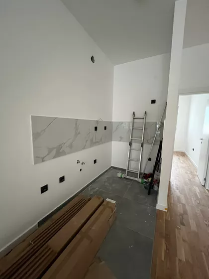 Heroja Pinkija | 4zida.rs