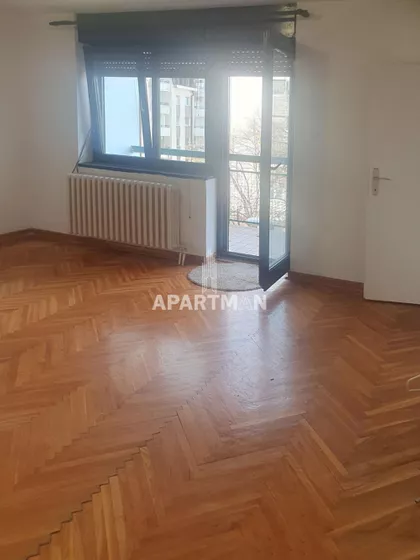 Ane Ahmatove | 4zida.rs