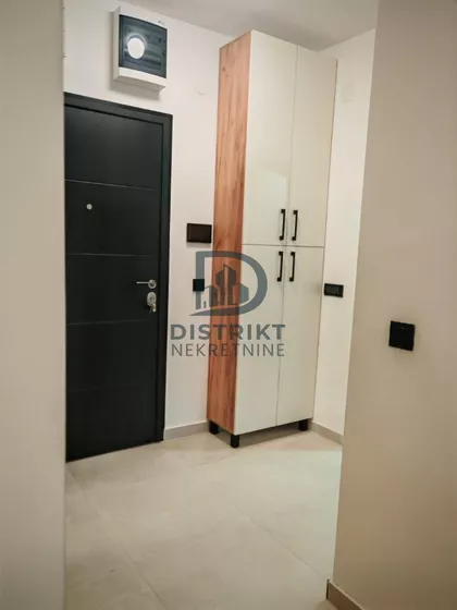 Somborska | 4zida.rs