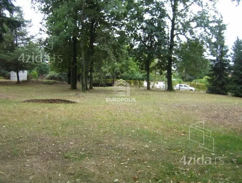 Građevinsko zemljište | 4zida