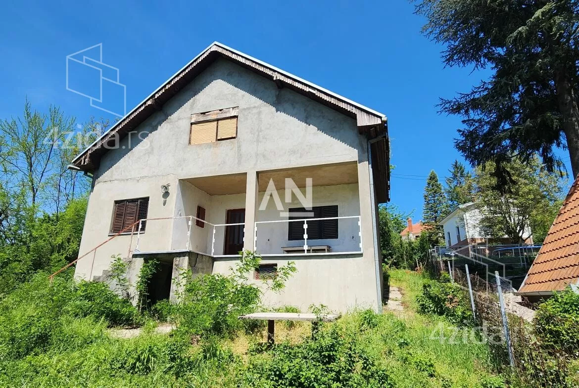 Kuća | 4zida