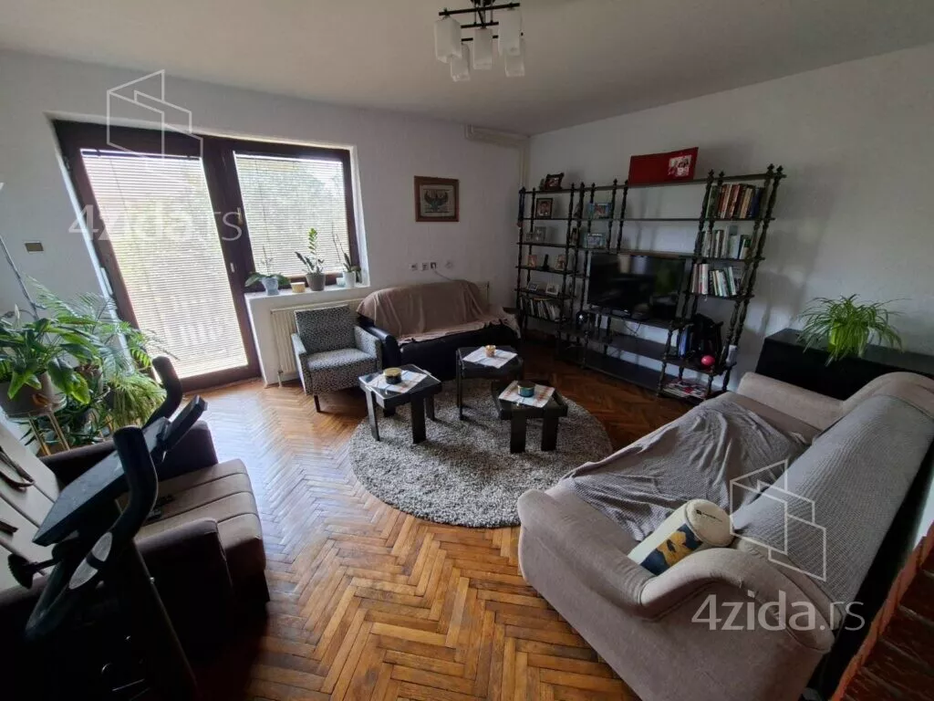 3-etažna kuća | 4zida