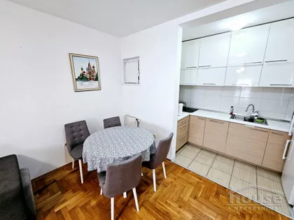 Železnička stanica | 4zida.rs