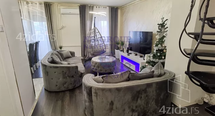 Petosoban stan | 4zida