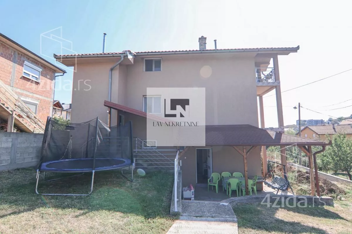 Kuća | 4zida