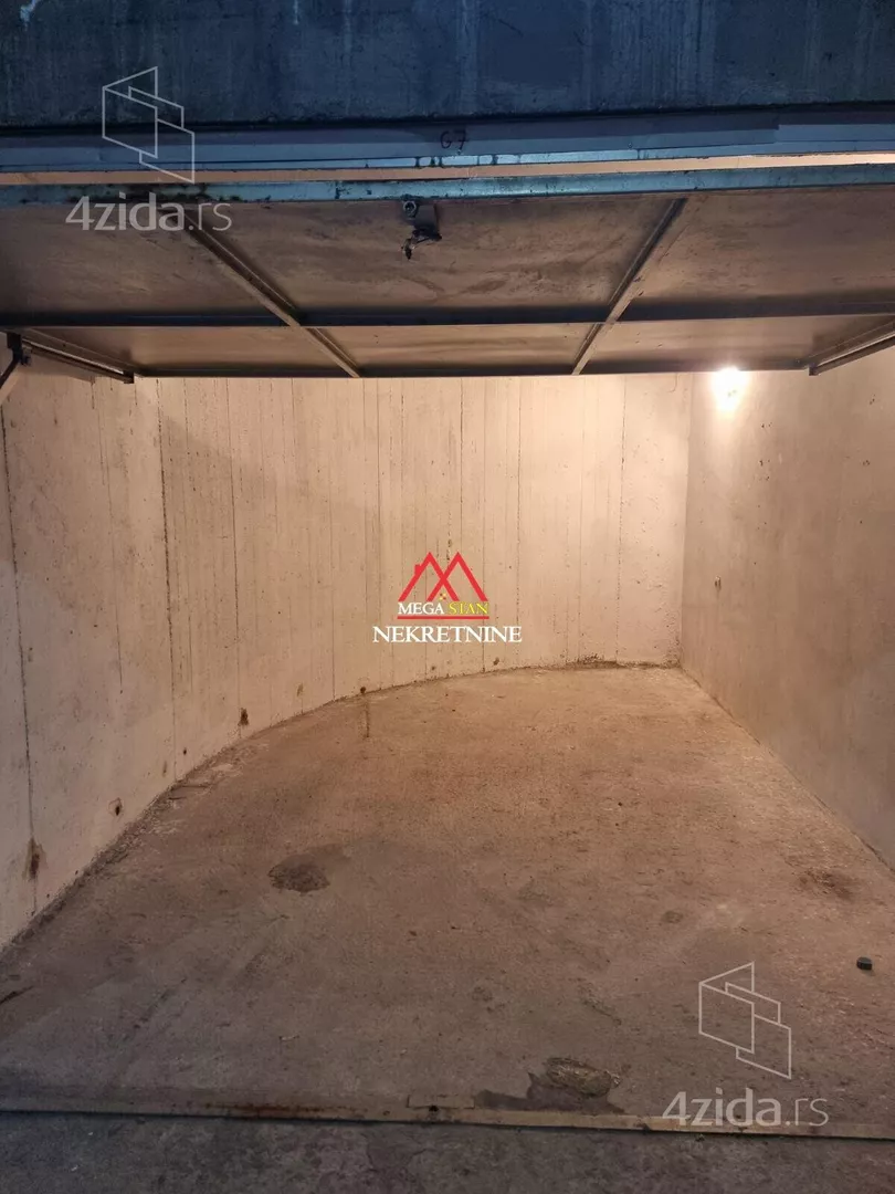 Parking | 4zida