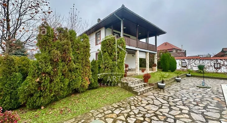 2-etažna kuća | 4zida