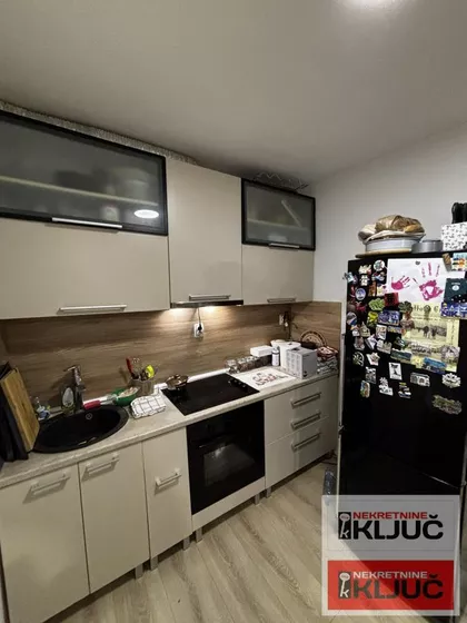 Novo Naselje | 4zida.rs