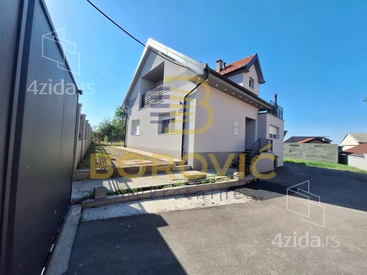 Kuća | 4zida