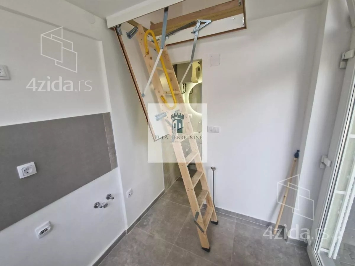 Lokal | 4zida