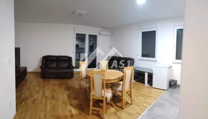 Rastka Petrovića | 4zida.rs