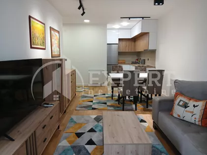 Marije Bursać | 4zida.rs