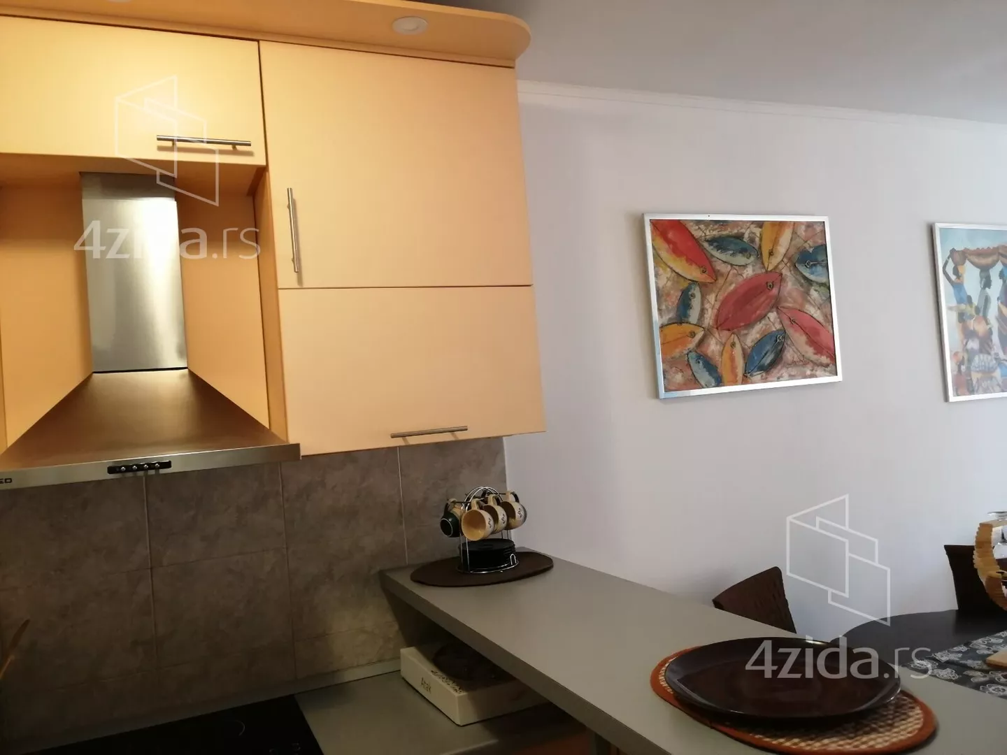 Jednoiposoban stan | 4zida