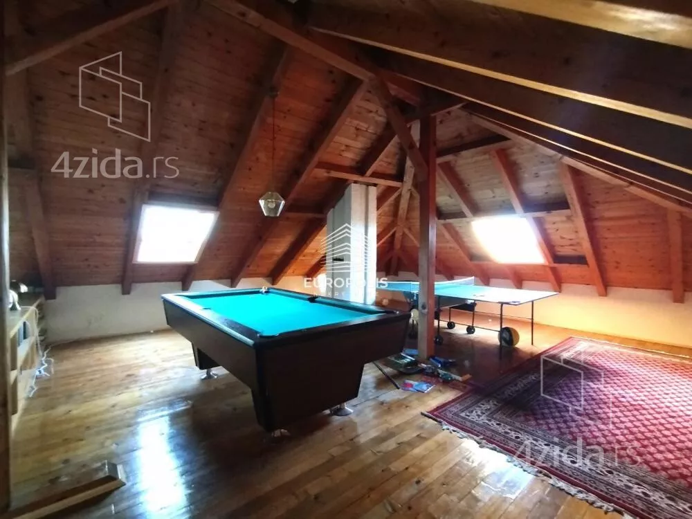 Kuća | 4zida