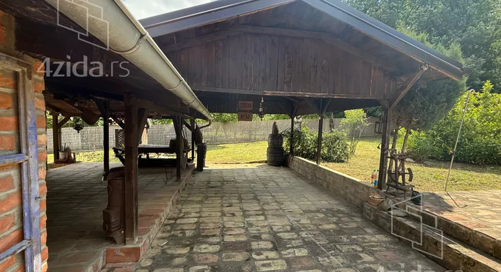 4-etažna kuća | 4zida