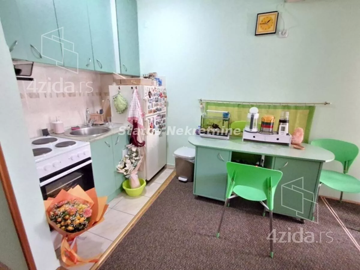 Garsonjera | 4zida