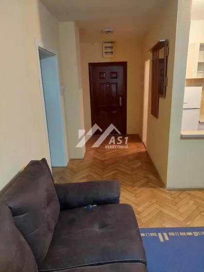 Devet Jugovića | 4zida.rs