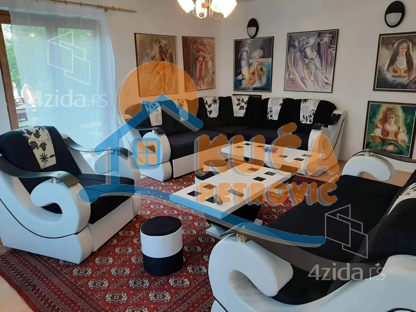 Jednoiposoban stan | 4zida