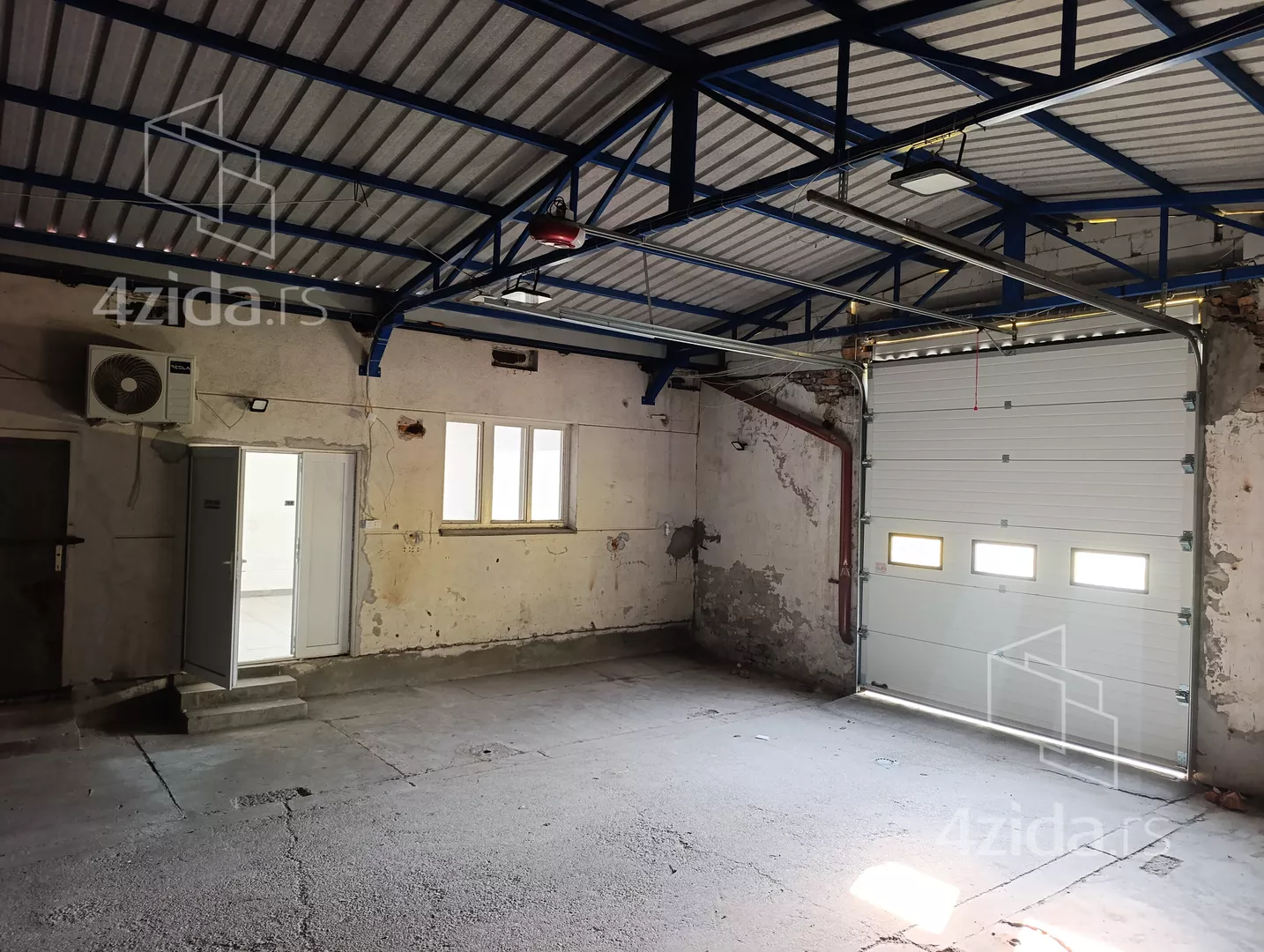 Poslovni prostor | 4zida