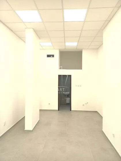 Kneza Mihaila | 4zida.rs