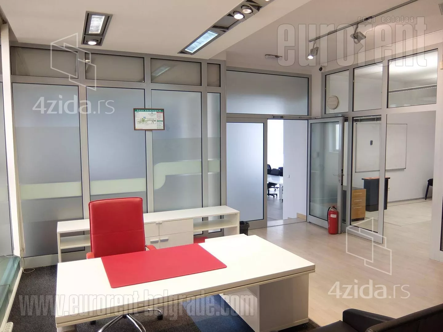 Poslovni prostor | 4zida
