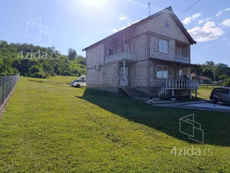 Kuća | 4zida