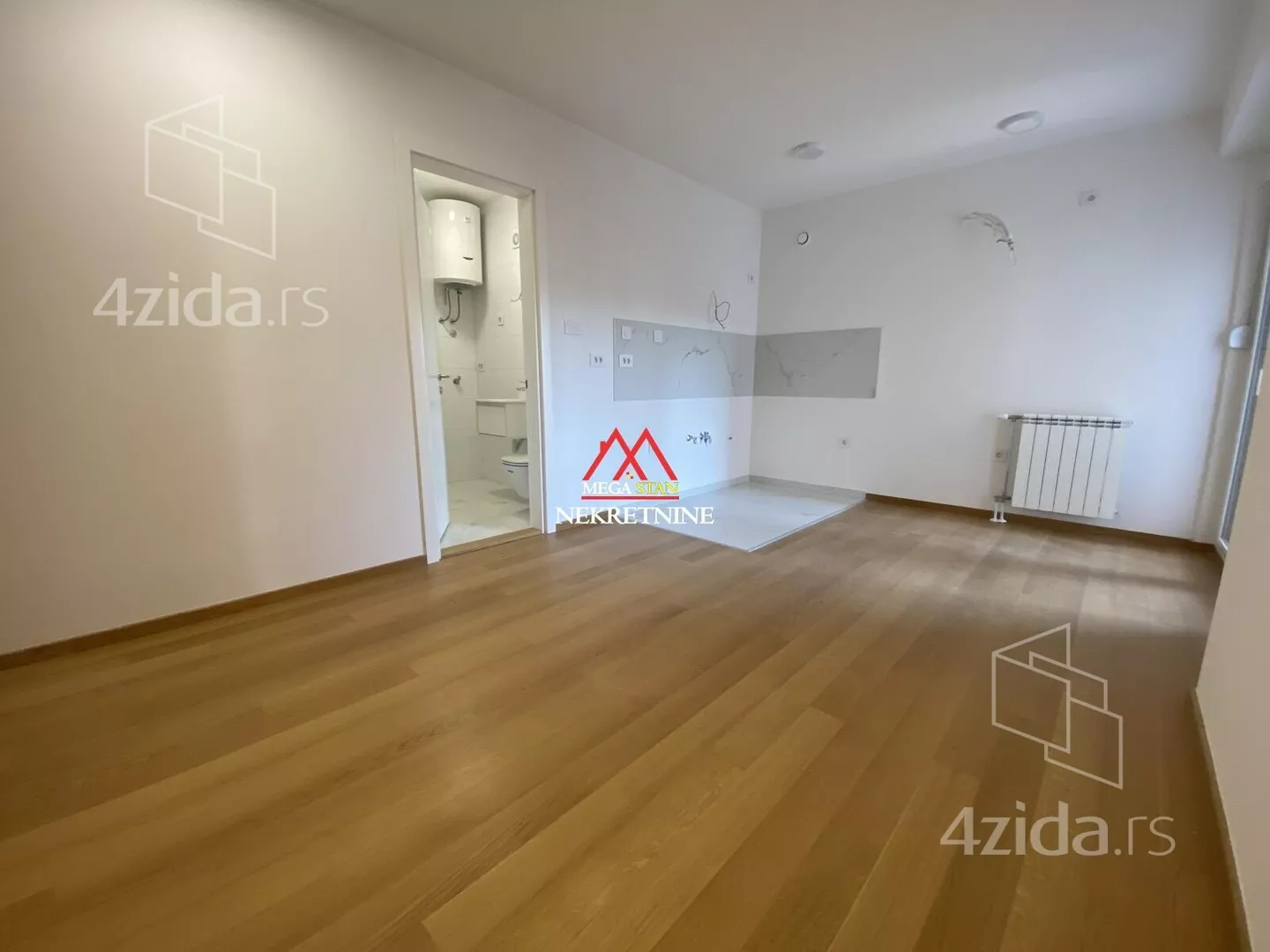 Jednoiposoban stan | 4zida