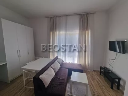 Sremska | 4zida.rs