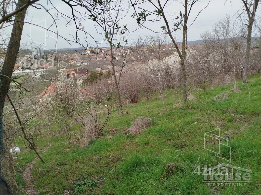 Plac | 4zida